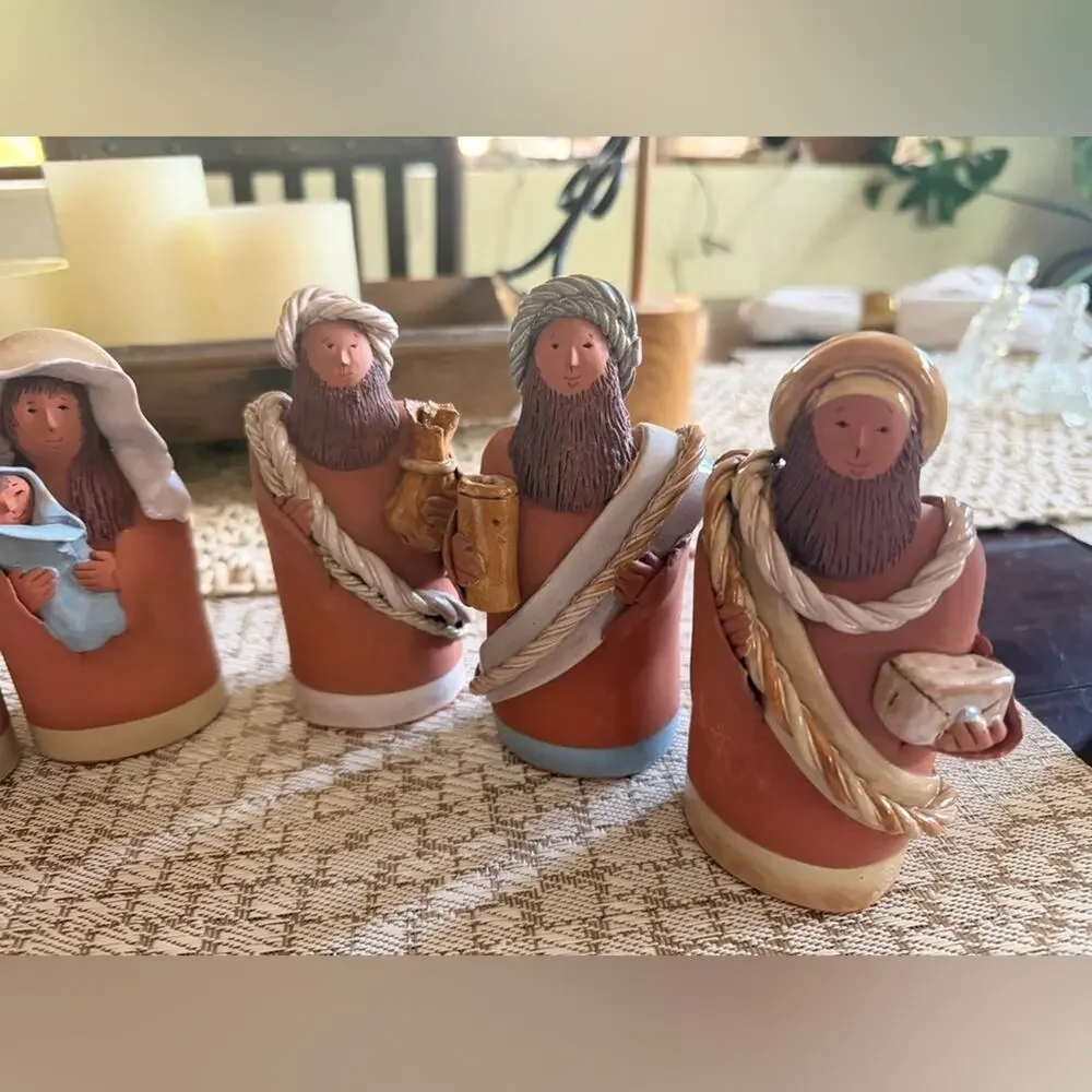 Vintage Artisan nativity set terracotta 5 pcs